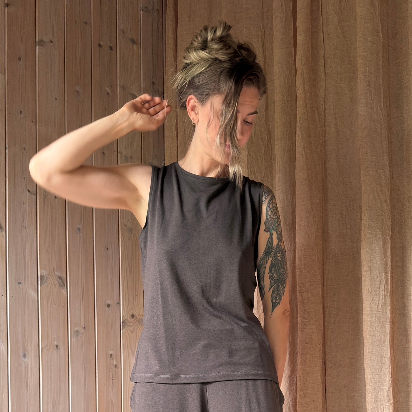 All day tank top